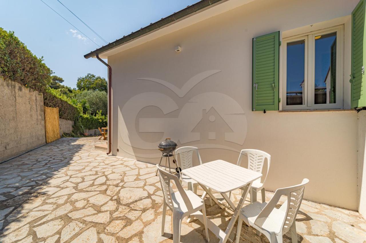 A Casa Di Massi - Goelba Apartment Portoferraio Exterior foto